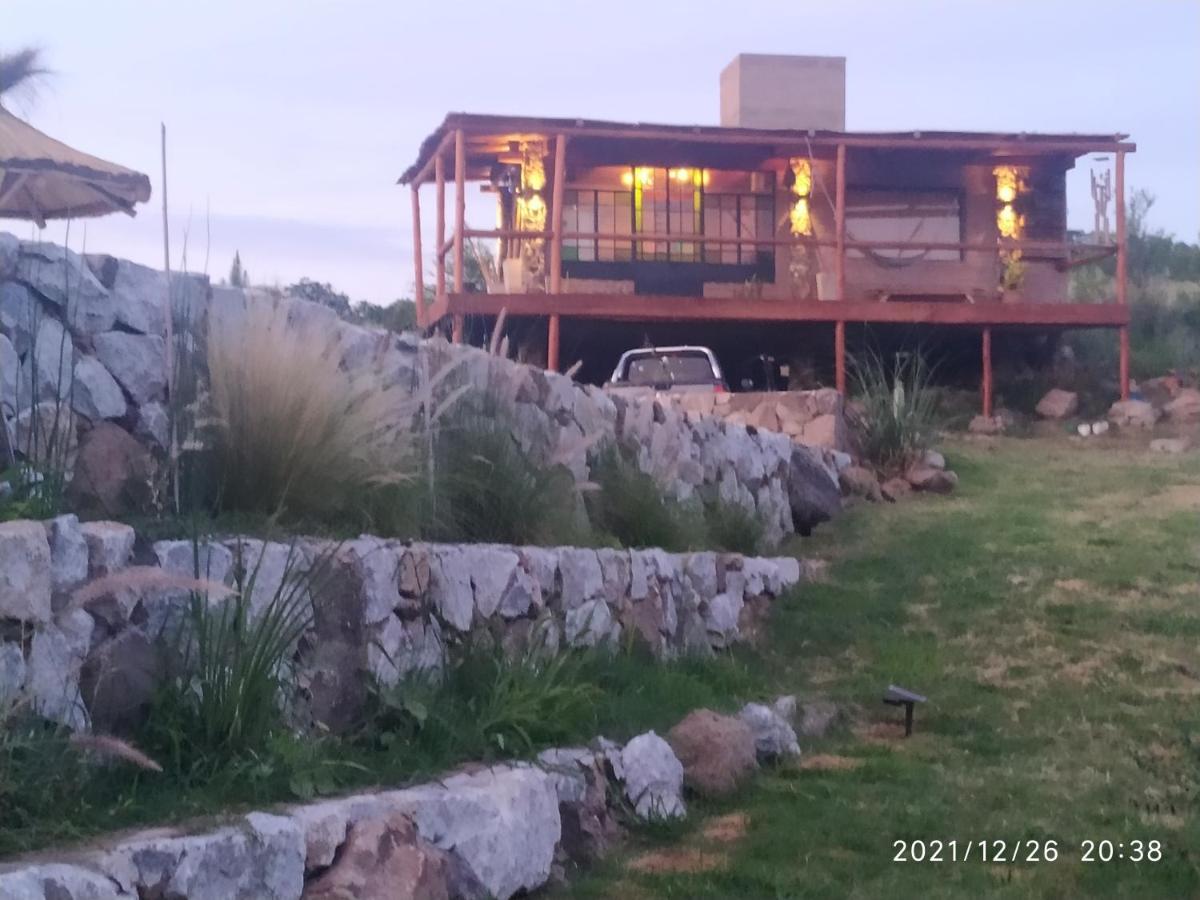 Chalet La Pedrera - Pileta Y A Metros Del Rio